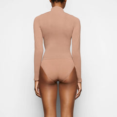 SOFT SMOOTHING SEAMLESS BRIEF | SIENNA