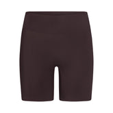 NikeSKIMS SHINE BONDED WAIST 5" BIKER SHORT | PHOENIX