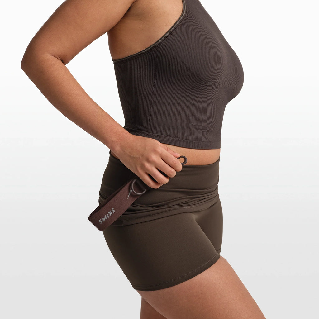 NikeSKIMS ACCESSORIES KEYCHAIN WRISTLET | PHOENIX