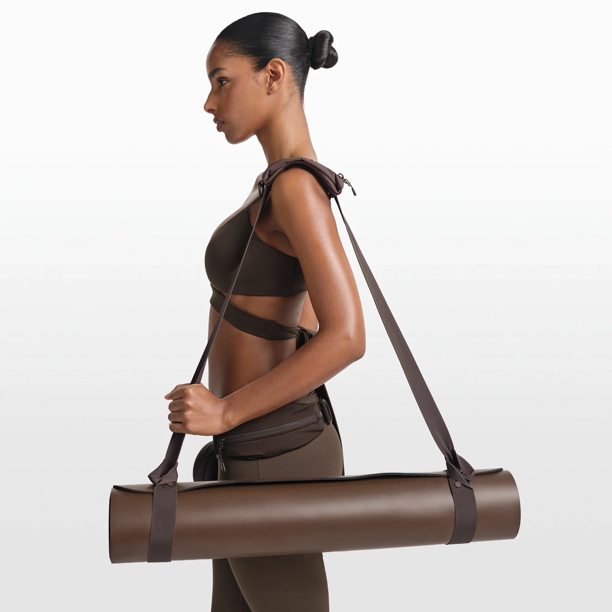 NikeSKIMS ACCESSORIES YOGA MAT STRAP | DARK SEPIA