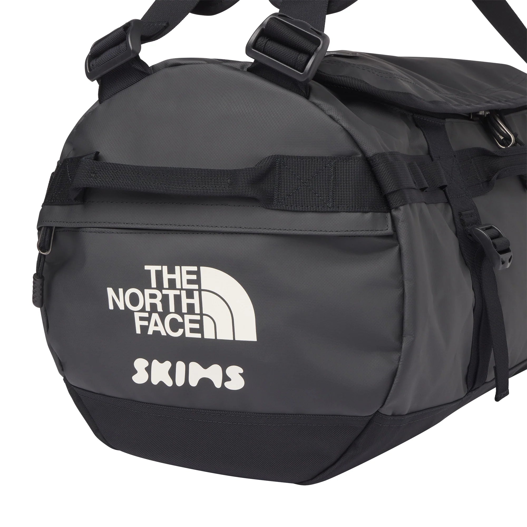 THE NORTH FACE X SKIMS SMALL BASE CAMP DUFFLE BAG | ONYX