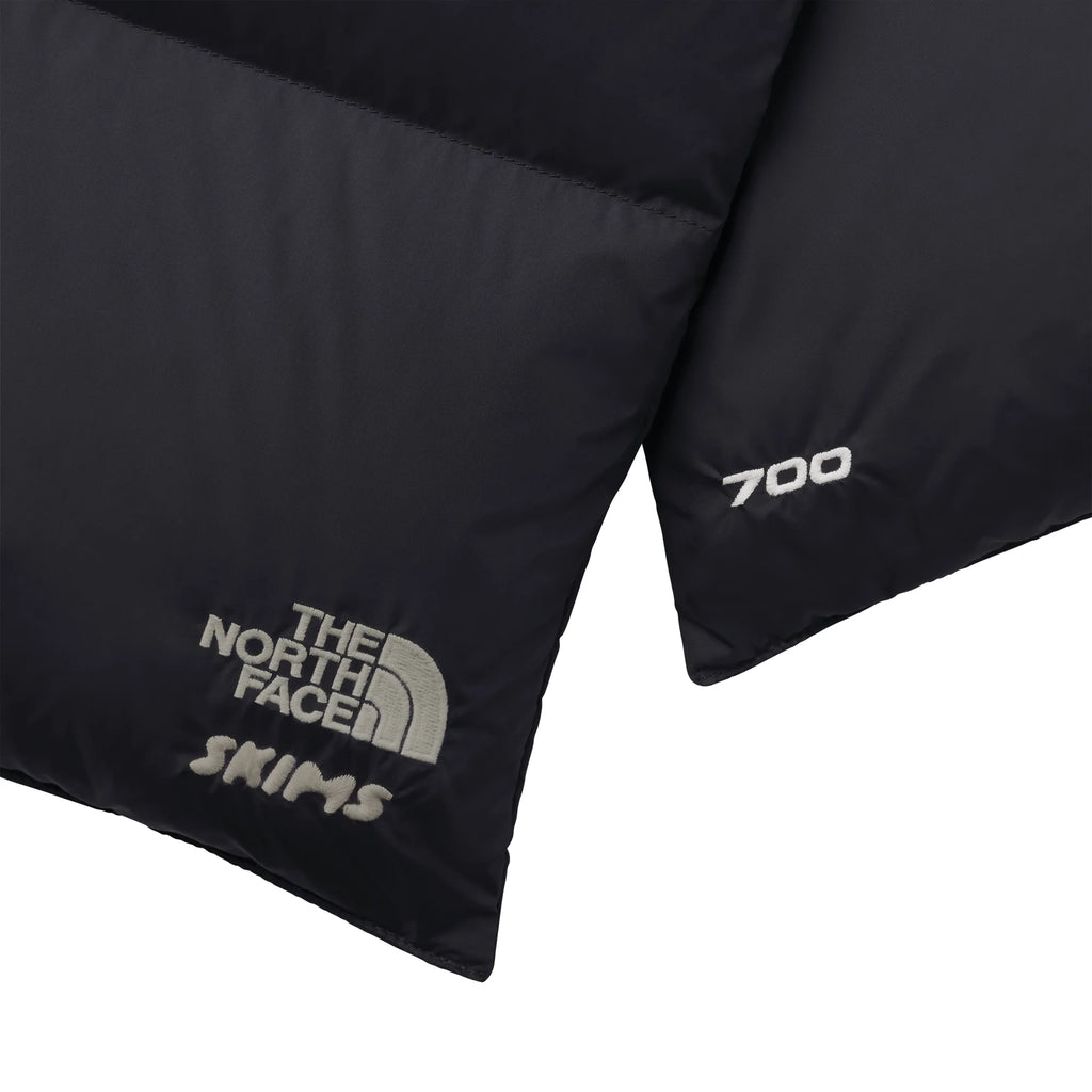 THE NORTH FACE X SKIMS NUPTSE SCARF | ONYX