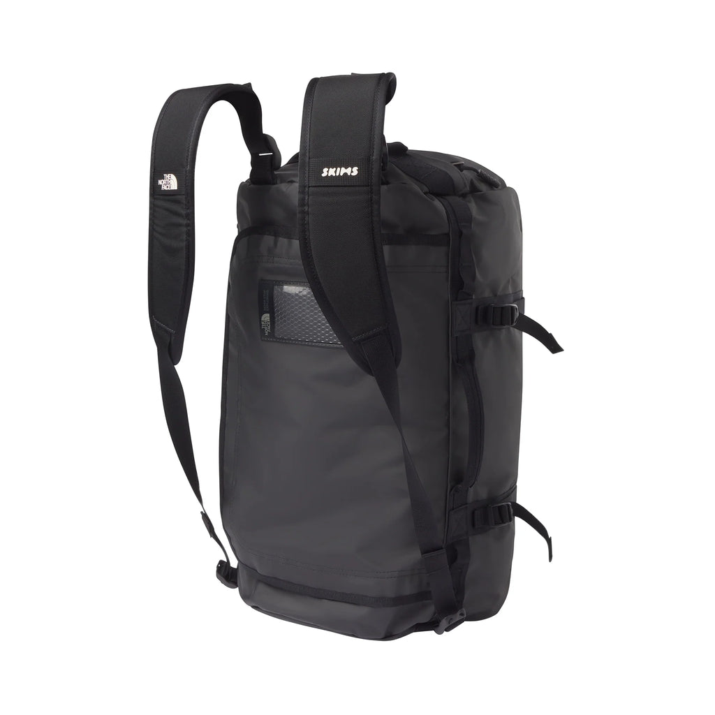 THE NORTH FACE X SKIMS SMALL BASE CAMP DUFFLE BAG | ONYX