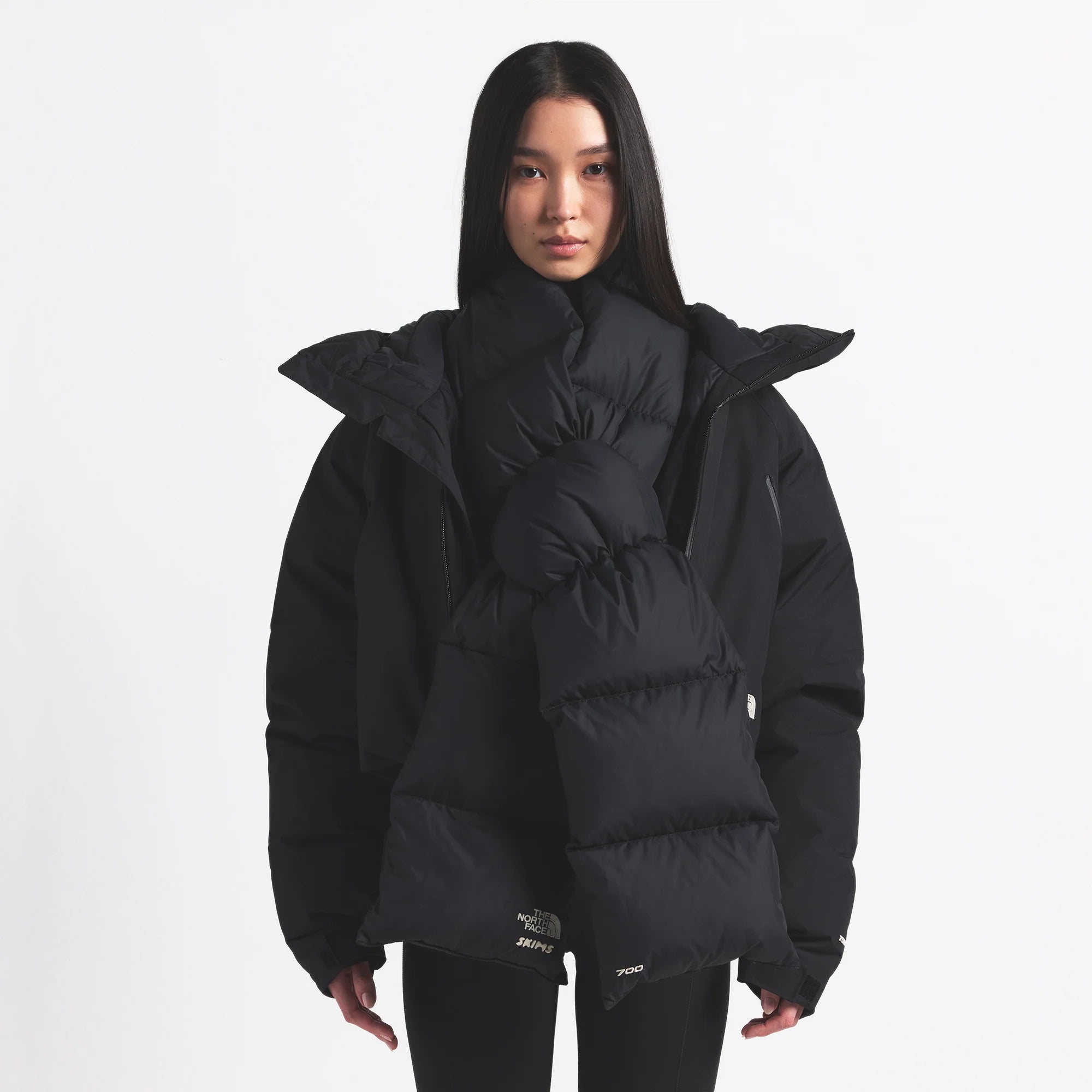 THE NORTH FACE X SKIMS NUPTSE SCARF | ONYX