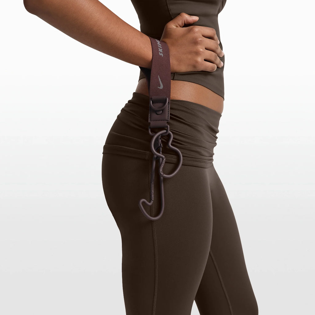 NikeSKIMS ACCESSORIES CARABINER SET | PHOENIX