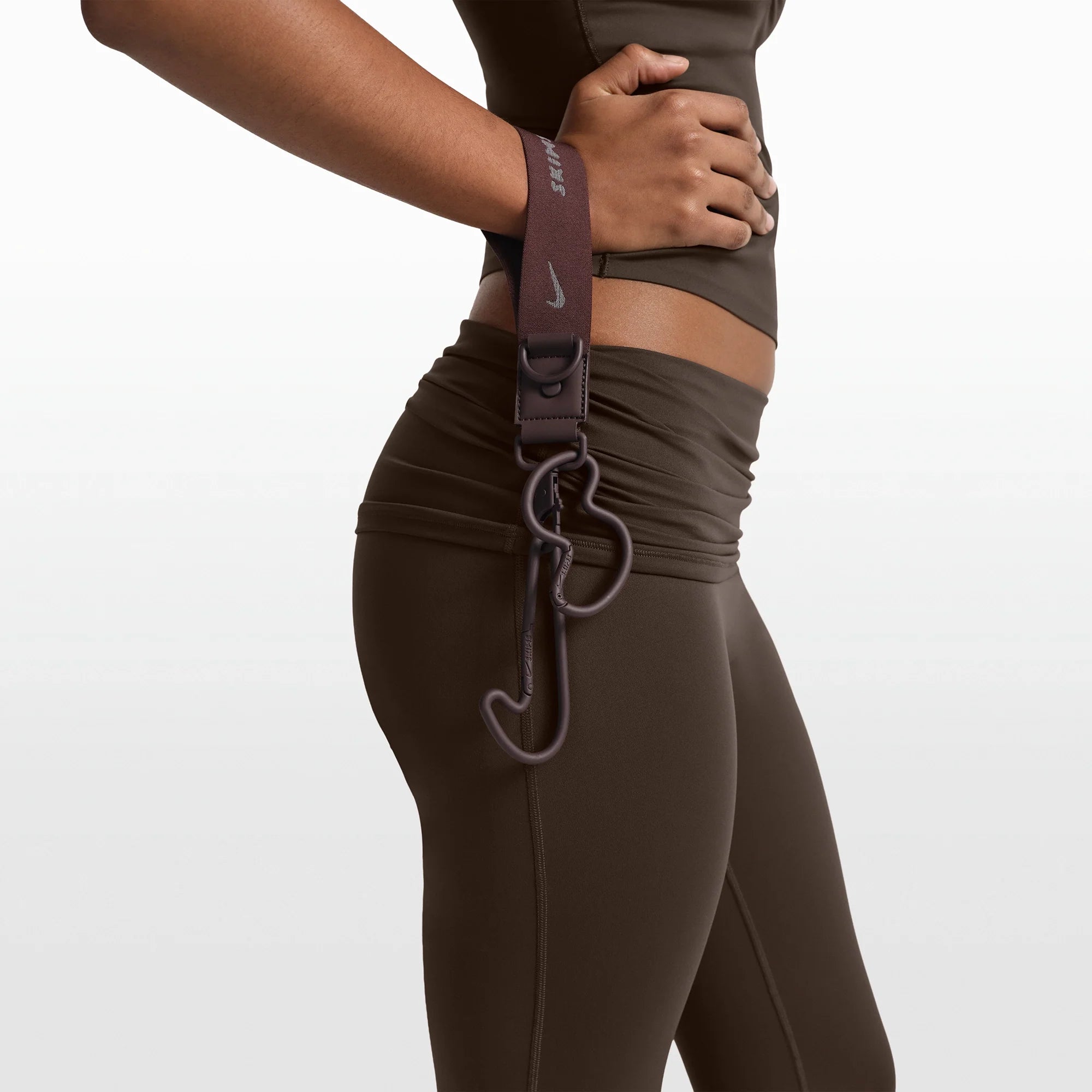 NikeSKIMS ACCESSORIES CARABINER SET | PHOENIX