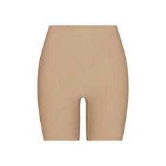 SKIMS BODY BUTT ENHANCING PADDED SHORT | CLAY